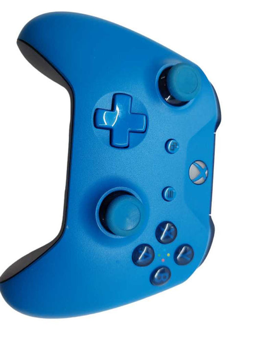Bundle of 3 Microsoft Xbox One Controllers 2 Model: 1537 - 1 Model: 1708  =