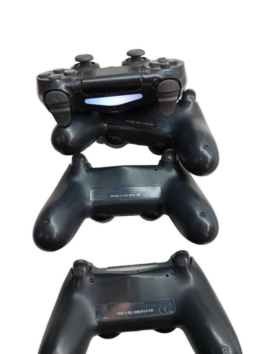 Bundle of 4 Sony Playstation 4 Black Controllers ( for Parts )  =