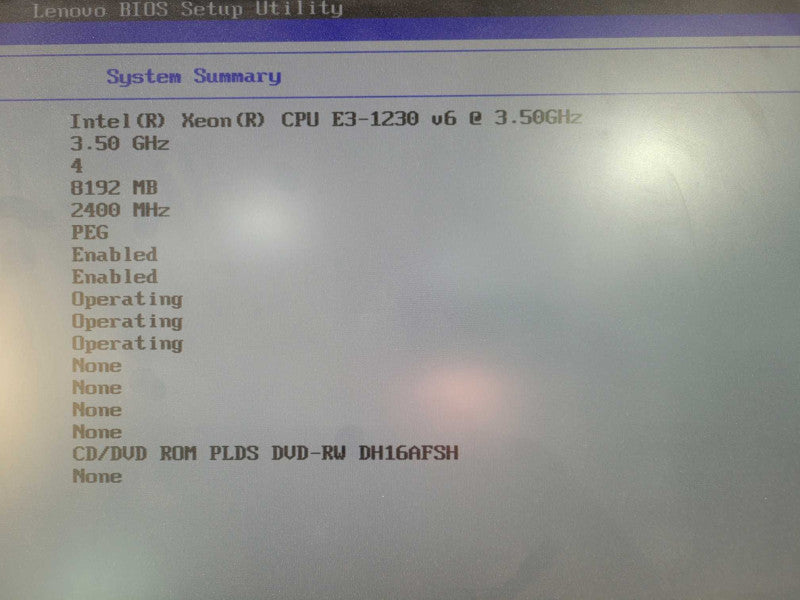 Lenovo ThinkStation P320 | Xeon E3-1230 v6 @ 3.50GHz 8GB DDR4 QUADRO P400 GPU !