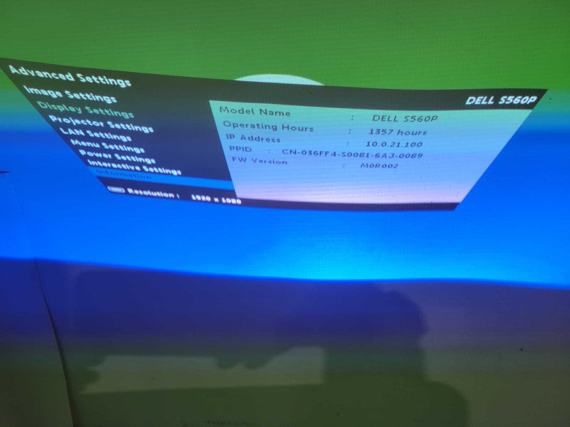 Dell S560P Projector 3400 Lumens DLP HD 1080 Projector 1357 Lamp Hours !