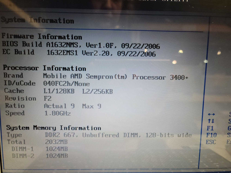 Vintage Laptop MSI MegaBook M670| AMD Sempron 3400| 2GB DDR2| 750 GB HDD  Î²