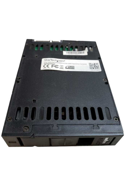 StarTech.com 2.5in SATA/SAS SSD/HDD to 3.5in SATA Hard Drive Converter +