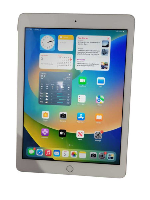 Apple iPad 5th Gen 32GB (A1822) !