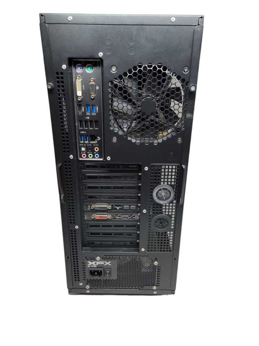 Core i7-4790K | Gigabyte Z97X-UD3H | 16GB | AMD DD R9 280 BE | 256GB NVMe %