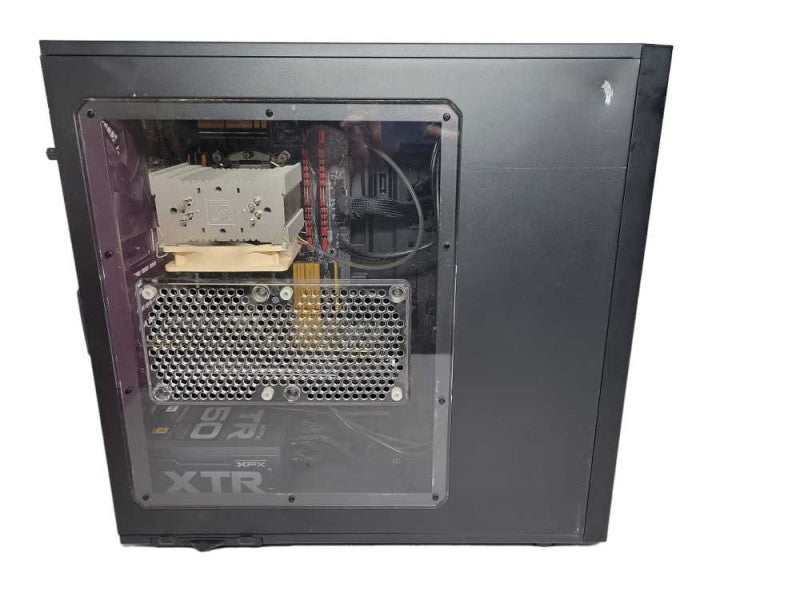 Core i7-4790K | Gigabyte Z97X-UD3H | 16GB | AMD DD R9 280 BE | 256GB NVMe %
