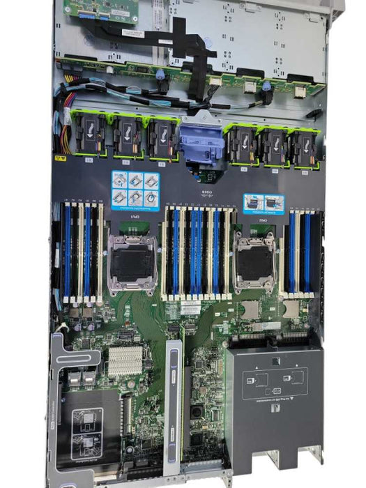 Cisco UCS-C220-M4  8 Bay 2.5\\\\\\" Barebone Server No CPU, RAM and PSU READ !
