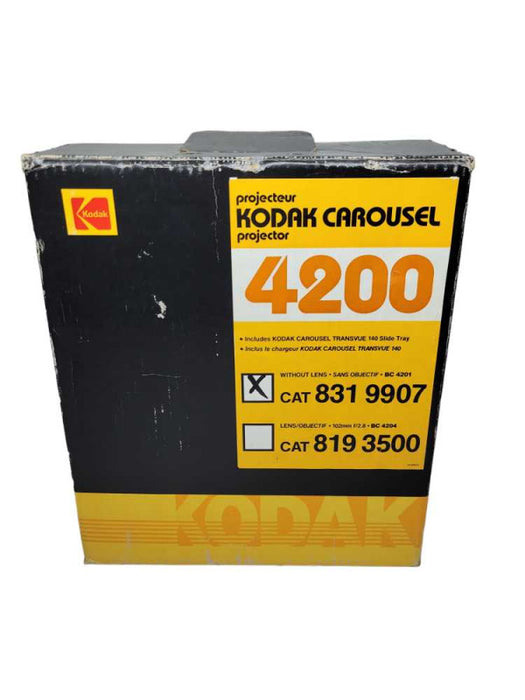 Kodak EKTAGRAPHIC Slide Projector Model E-2 + Box %