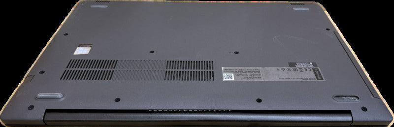 Lenovo ideapad 330 AMD RYZEN 3-2200U@2.5GHz RADEON VEGA 3 12GB RAM 256 GB SSD