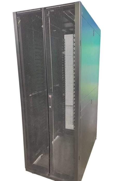 APC NetShelter SX Enclosure AR3340 42U Rack with 2x APC AP8858NA3 PDUs 1x Key Q_