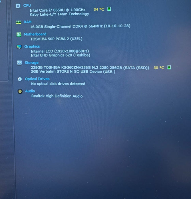 Toshiba Tecra A50-E Intel core i7-8650U@1.9GHz 16GB RAM 256GB SSD Q