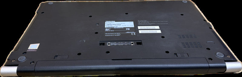 Toshiba Tecra A50-E Intel core i7-8650U@1.9GHz 16GB RAM 256GB SSD Q