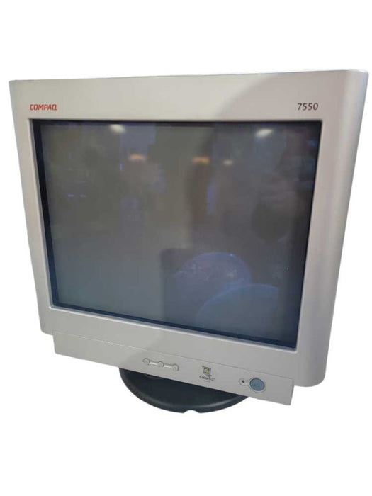 Compaq 7550 17\\" CRT Monitor !