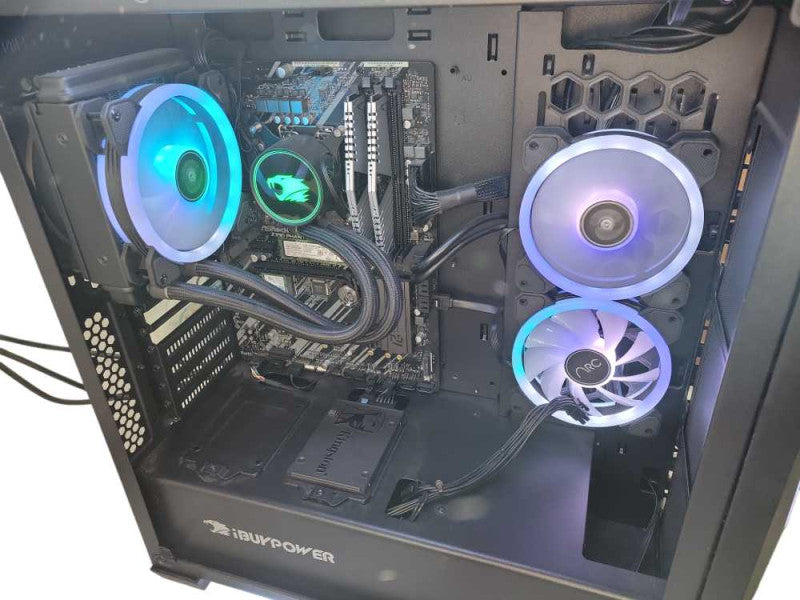 iBUYPOWER Gaming PC Intel Core i7-8700K @ 3.7GHz 16GB RAM 512GB m.2 + 480GB SSD !