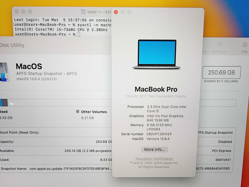 Apple Macbook Pro 2017 13\\" Core i5-7360U @ 2.3GHz 8GB DDR3 250GB SSD (