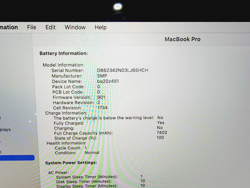 Apple Macbook Pro 2018 15\\" Core i7-8750H @ 2.2GHz 16GB DDR4 250GB SSD Radeon Pro 555X 4GB (