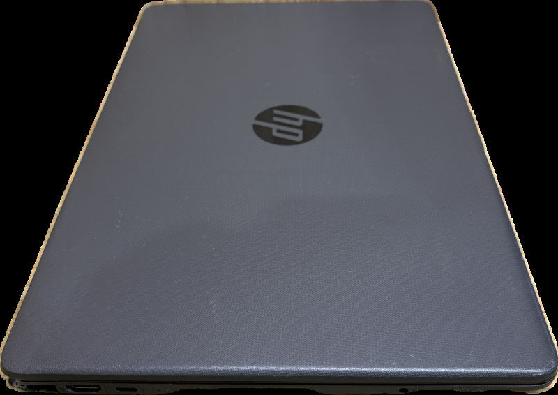 HP 250 G8 Intel core i3-1005G1@1.2GHz 12 GB RAM 256GB SSD READ!