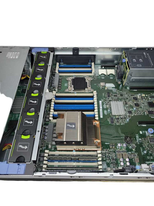 Cisco UCS C240 M4 - Xeon E5-2623 v3 | 32GB RAM | NO HDD | Cisco 12G SAS RAID %