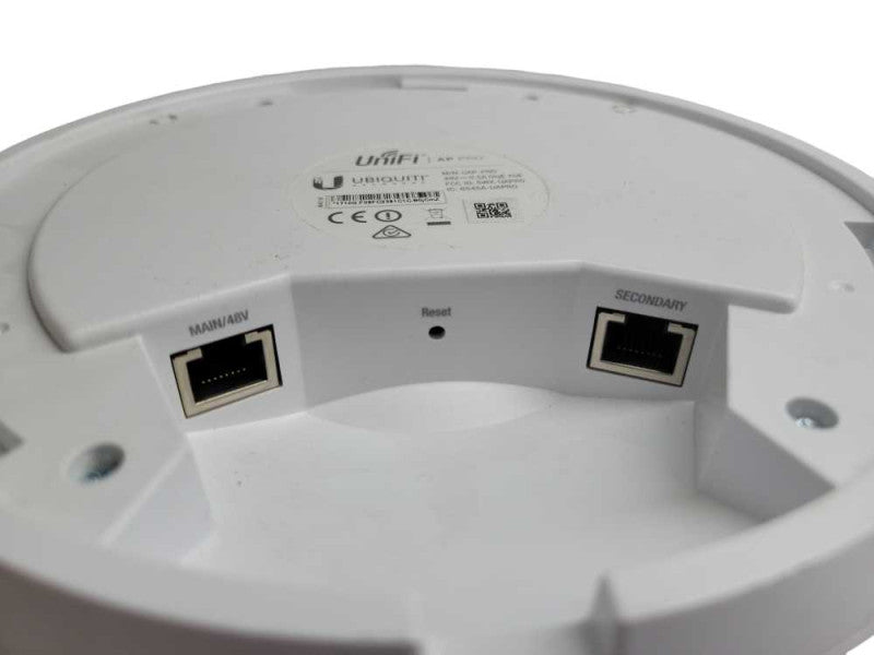 Ubiquity UniFi UAP-PRO %