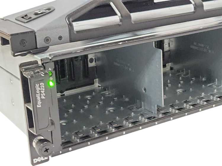 Dell EqualLogic PS4210 24 BAY, 2x 03KKYP Controller module 19, 2x PSU, No HDD _