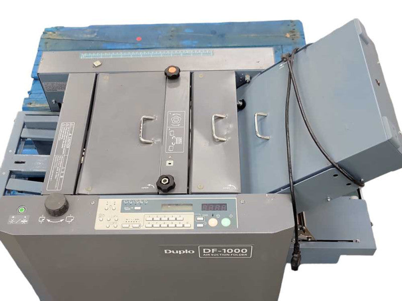 Duplo DF-1000 Air Suction Folder, READ _