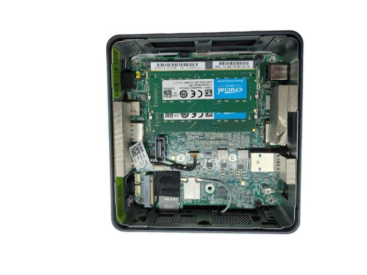 Intel NUC Barebones, Core i7-8559U, 8GB RAM ( BOXNUC8i7BEH1) NO HDD