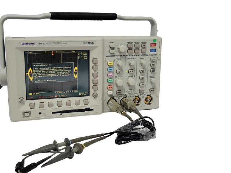 Tektronix TDS 3054 4 Channel Digital Phosphor Oscilloscope 500MHz 5GS/s _