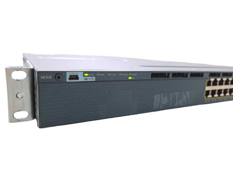 Cisco WS-C3560X-24P-S V02 | 24-Port Gigabit PoE+ Network Switch | 1x 715W PSU )