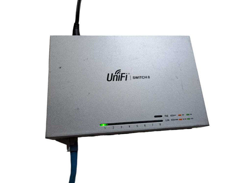 Ubiquiti Networks UniFi US-8 | 8-Port Gigabit Ethernet Switch )