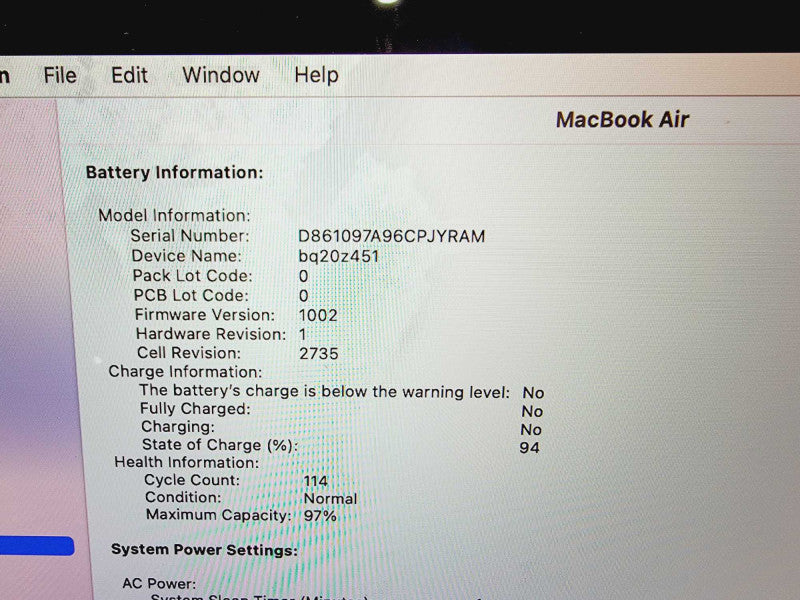 Apple Macbook Air 2020 13\\" Chip M1 @ 3.2 8GB Ram 250GB SSD [Read] (