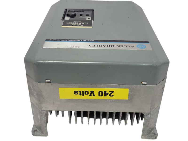 allen bradley Bulletin 1333 Adjustable Frequency AC Motor Drive, READ _