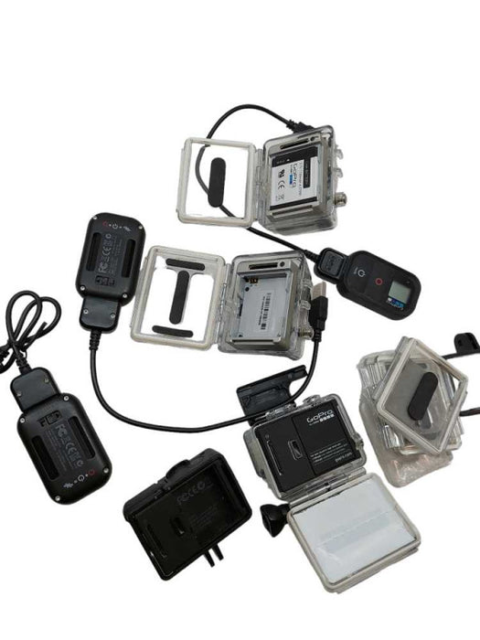 Go Pro Camera Bundle , 4 Cameras Model:CHDHX-301, 3 Remotes model: Armte-001 =