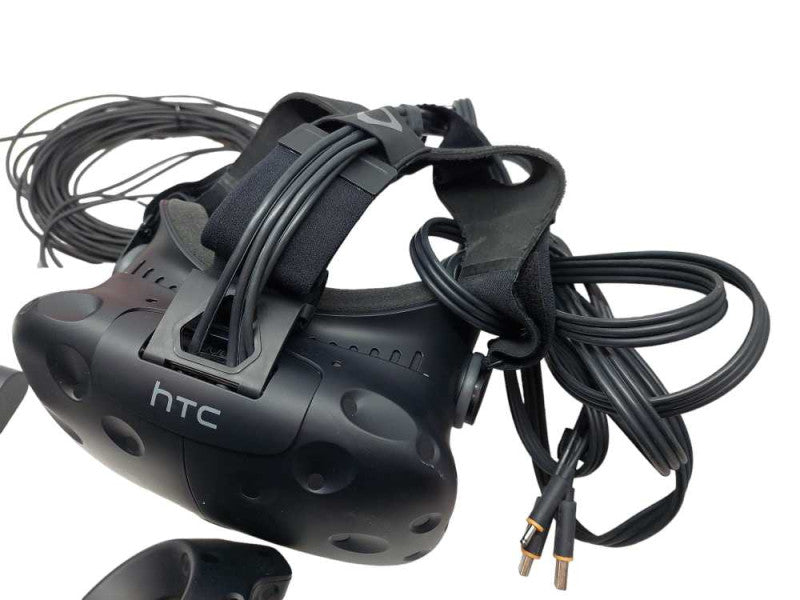 HTC VIVE Bundle , Headgear , Controllers , Cameras , Cables , Adaptors  =