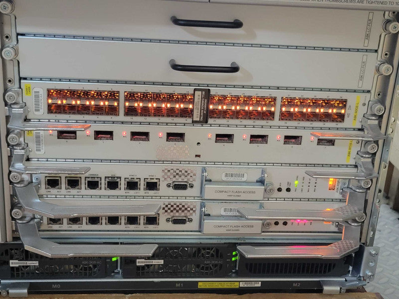 Cisco ASR-9006-AC 6-bay aggregation service router with PSU and cards SEE _