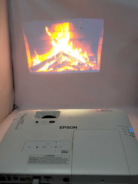 Epson PowerLite 2250U Full HD WUXGA 3LCD Projector, 1197 Hrs, No Remote, SEE _