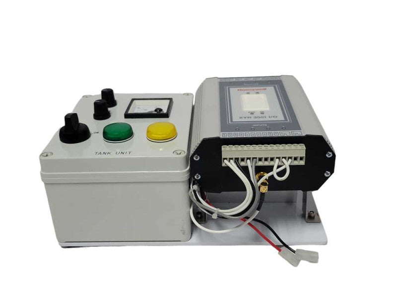 Honeywell XYR 3001 I/O Wireless Multiplexer tank Unit Level Controller, READ _