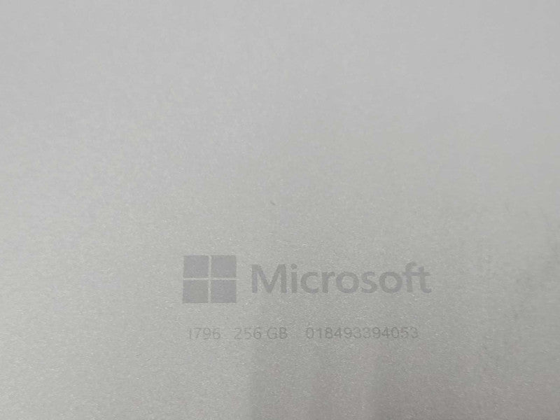 Microsoft Surface Pro 6 1796, Core i5-8350U 8GB RAM, 256GB SSD, w/ Power Q_