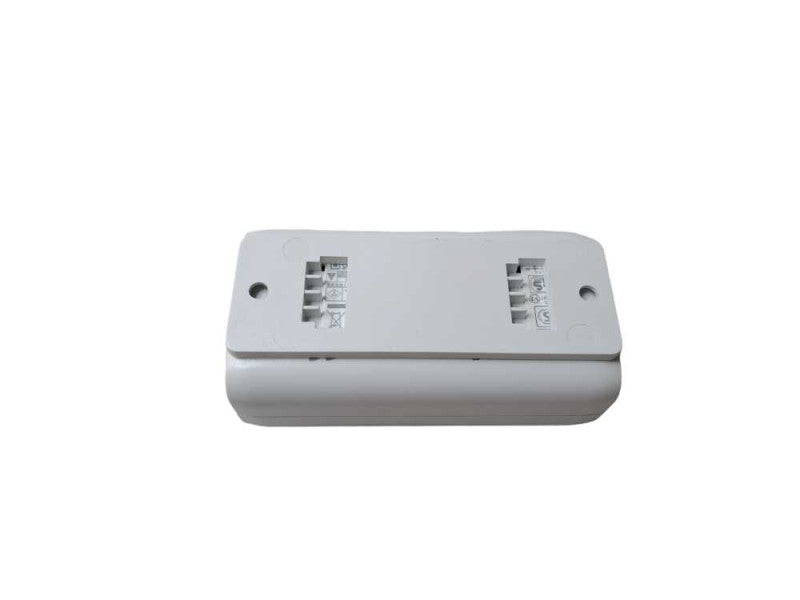 Ubiquiti Networks U-POE-AF 48VDC 15W Gigabit PoE Injector - White )