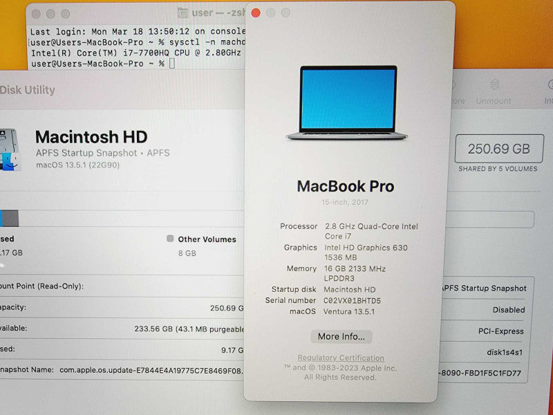 Apple Macbook Pro 2017 15\\\\\\" Core i7-7700HQ @ 2.8GHz 250GB SSD Radeon Pro 555 2GB (