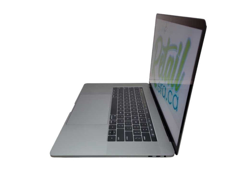 Apple Macbook Pro 2017 15\\\\\\" Core i7-7700HQ @ 2.8GHz 250GB SSD Radeon Pro 555 2GB (