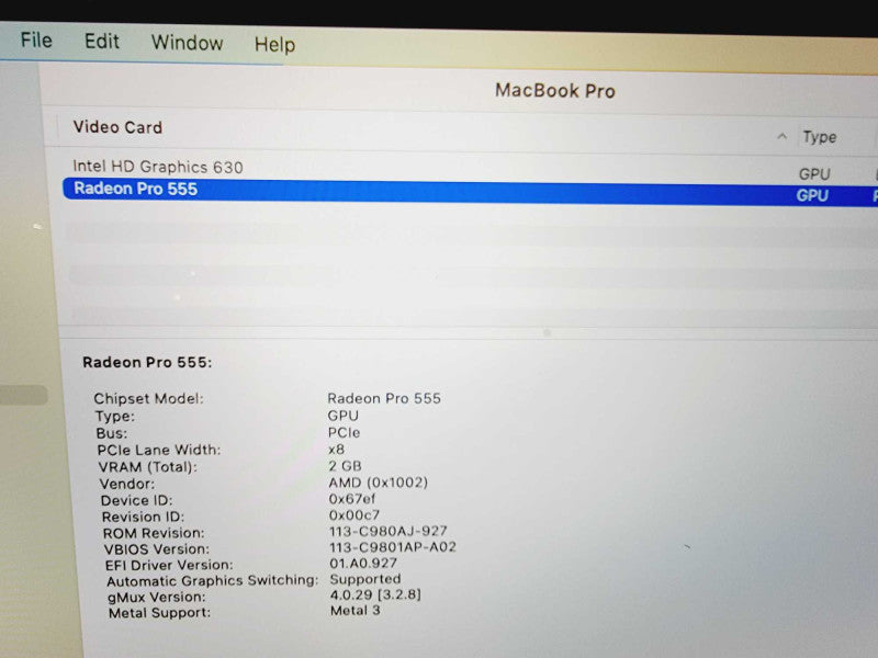 Apple Macbook Pro 2017 15\\" 4-Core i7-7700HQ @ 2.8GHz 16GB DDR3 250GB SSD Radeon Pro 555 2GB [Read] (