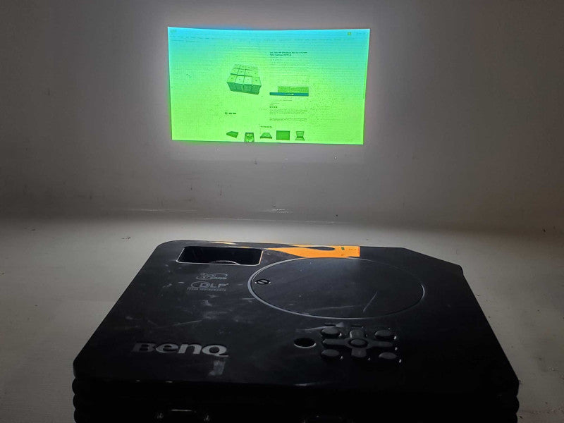 BenQ MP624 HDMI Projector 573 Lamp Hours (READ) |