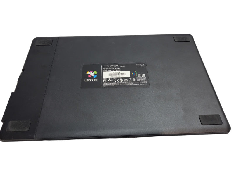 Wacom Intuos Pro Creative Pen Tablet Small Model PTH 451 w/ Pen &