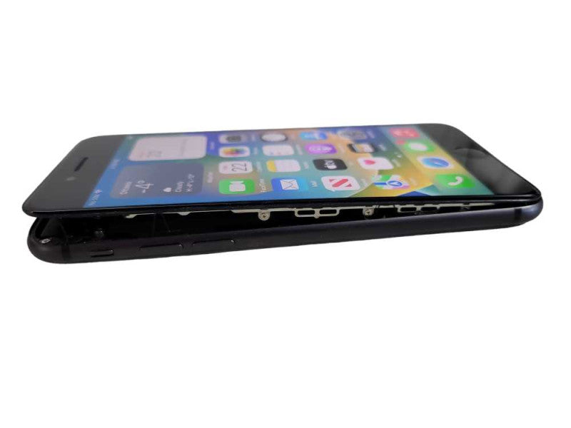 Apple iPhone 8 64GB (A1905) - READ Î