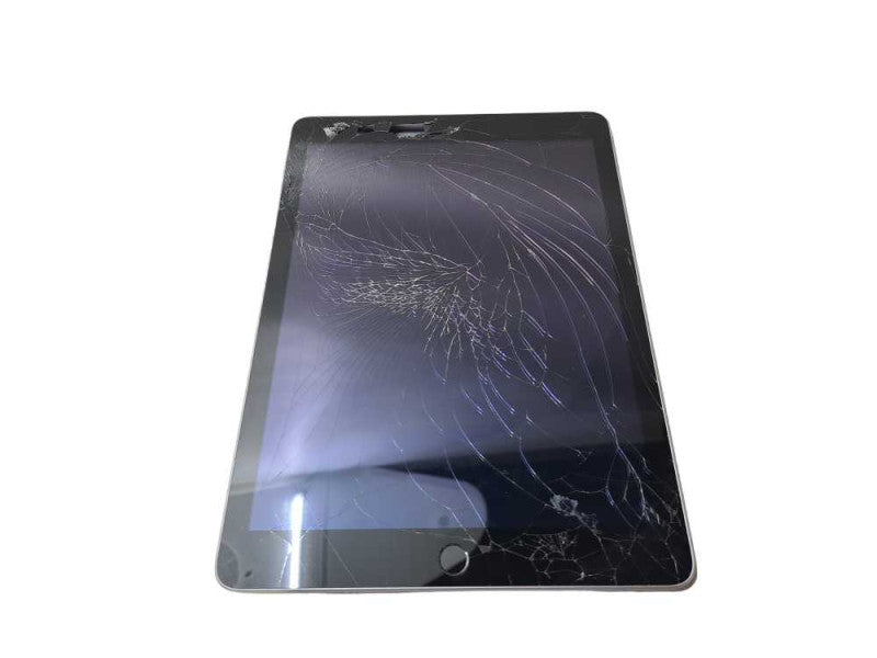 Apple iPad 5th Gen (A1822) 32GB | *READ*