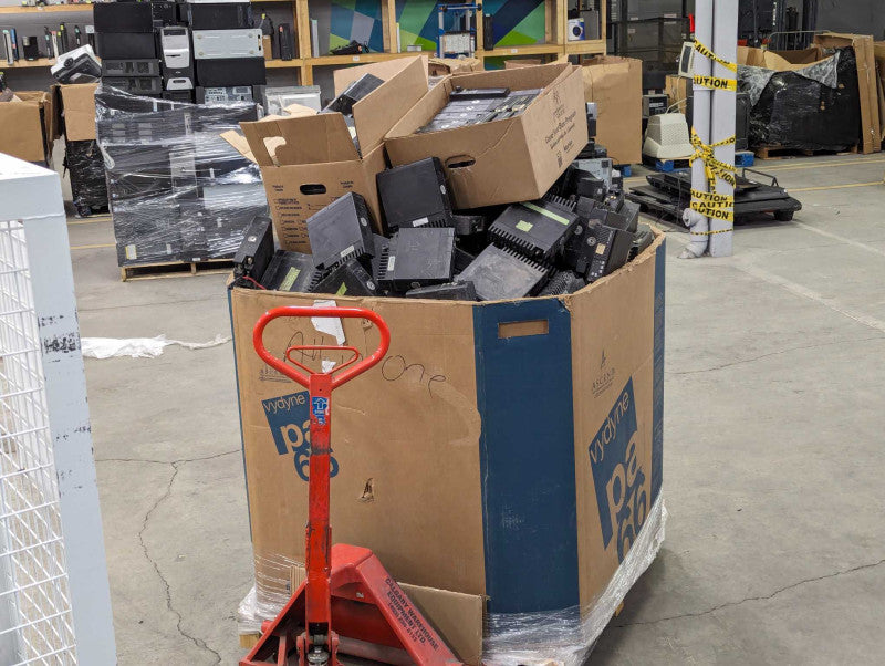 Assorted / Motorola Mobile Radios 2100 lbs. PLEASE READ  -