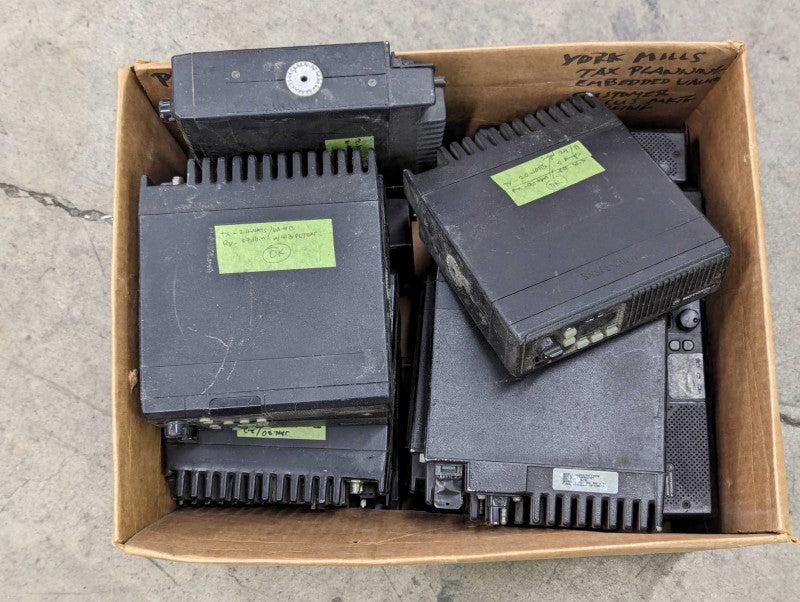 Assorted / Motorola Mobile Radios 2100 lbs. PLEASE READ  -