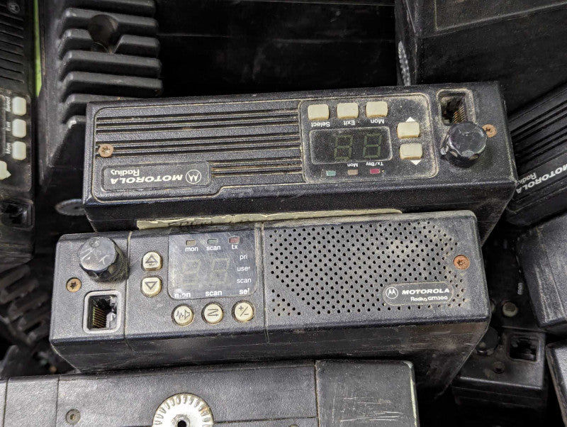 Assorted / Motorola Mobile Radios 2100 lbs. PLEASE READ  -