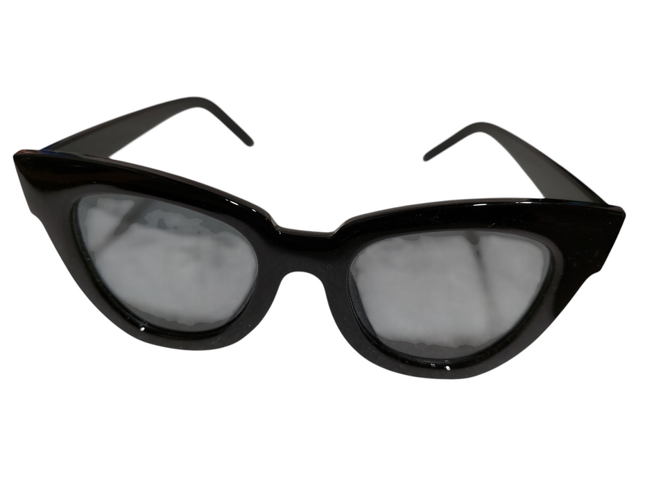 Bundle of 2 Lady's Sunglasses Jillian Harris Shady Lady & For Arts Sake 18K =