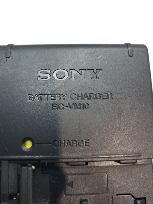 Original SONY BC-VM10 Charger For NP-FM50 FM55H FM500H FM70 FM90 QM71D QM91D &