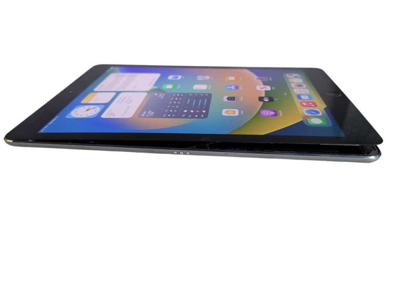 Apple iPad Pro 32GB (A1673) - READ Î